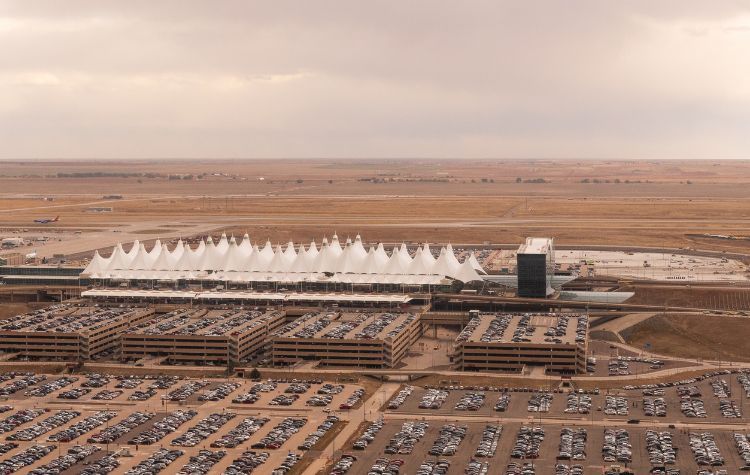 Denver International (DEN)